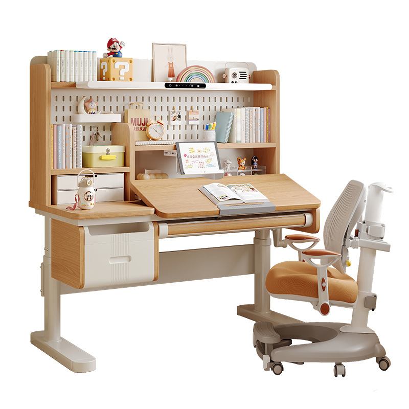 Chairs - Bureau d'étude en bois massif, table